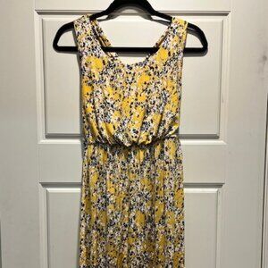 Kaileigh Yellow Floral Dress Women's size Small